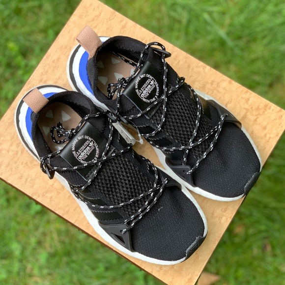 NEW Adidas Originals Arkyn Primeknit Black Shoes - Picture 2 of 6